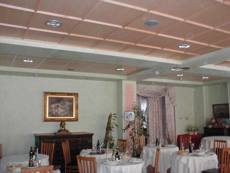 Hotel Villa Delle Ortensie Sant'Omobono Imagna Exteriör bild