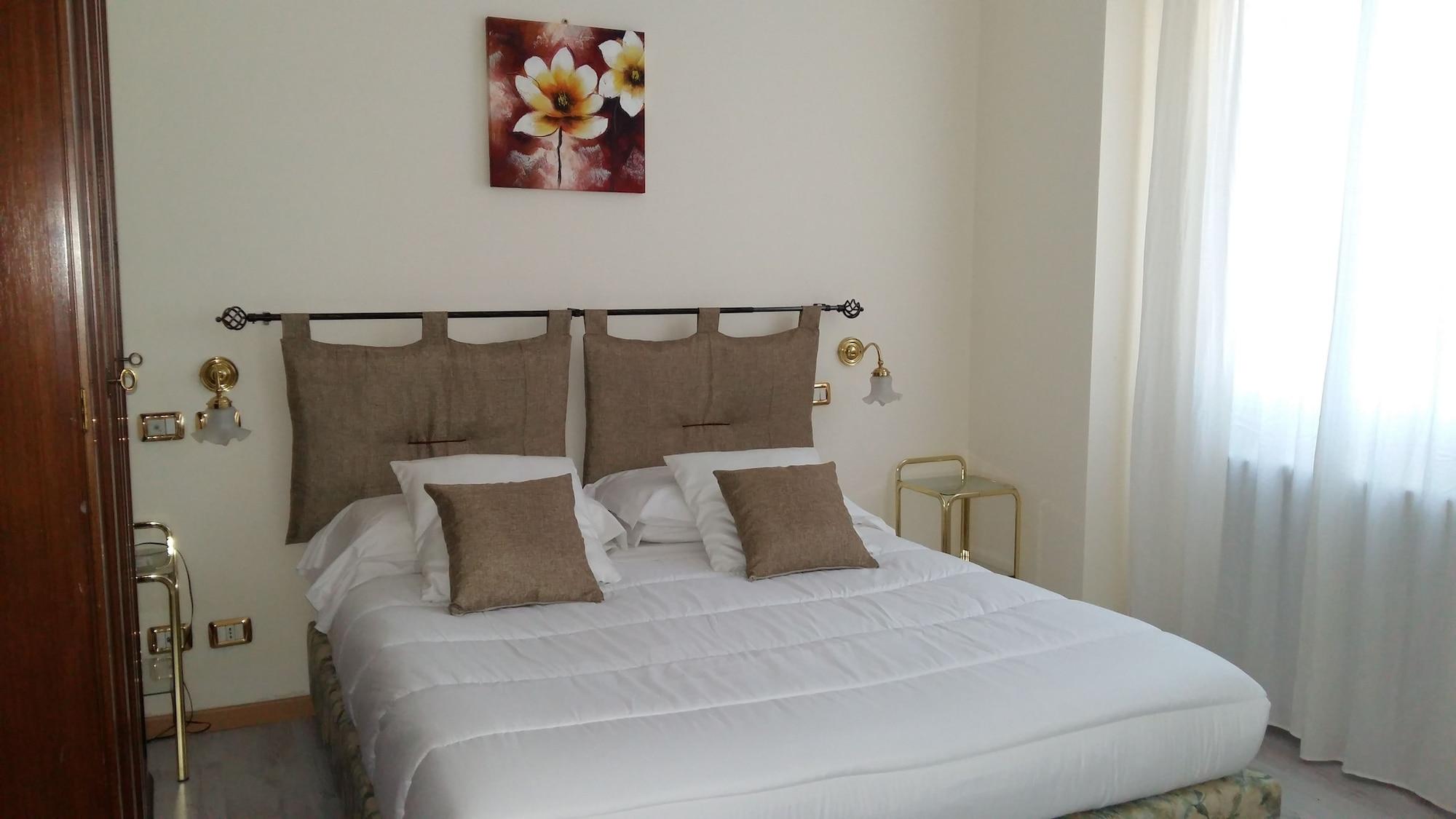 Hotel Villa Delle Ortensie Sant'Omobono Imagna Exteriör bild